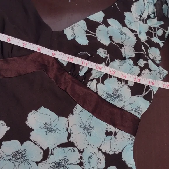 Studio Y Y2K  Floral V-Neck Dress in Brown and Blue size 7/8 - Picture 11 of 16